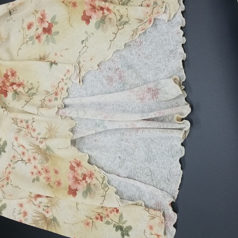 Vintage ENT Entrancy Medium Cream with Mauve, Burgundy & Green Flowers Blouse - Picture 6 of 9